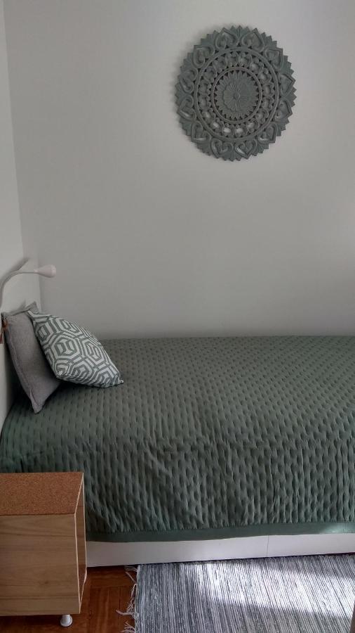 Alvalade Inn Lisbon Bagian luar foto